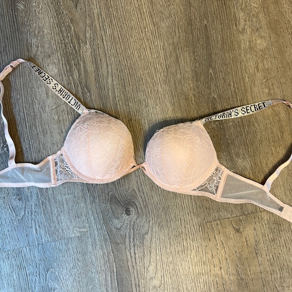 Victoria secret push up bra